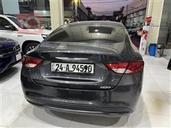 Chrysler 200